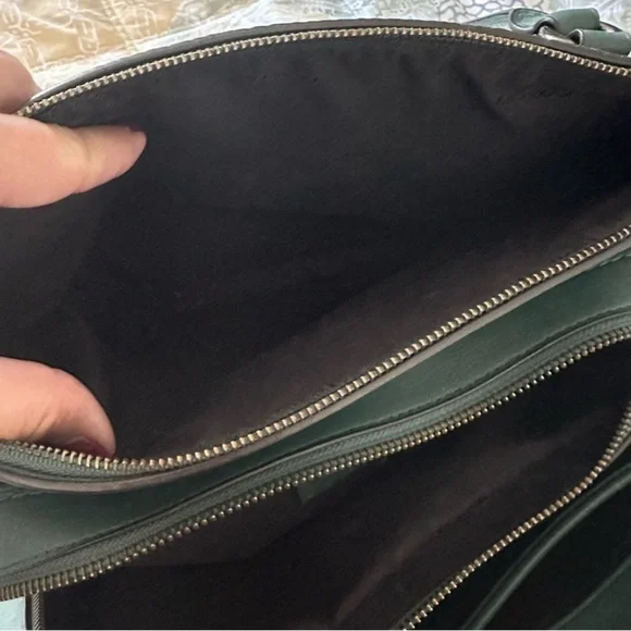 EUC Coach F57276 Brooklyn Carryall Leather Multiple Compartment Bag Purse - Picture 9 of 12